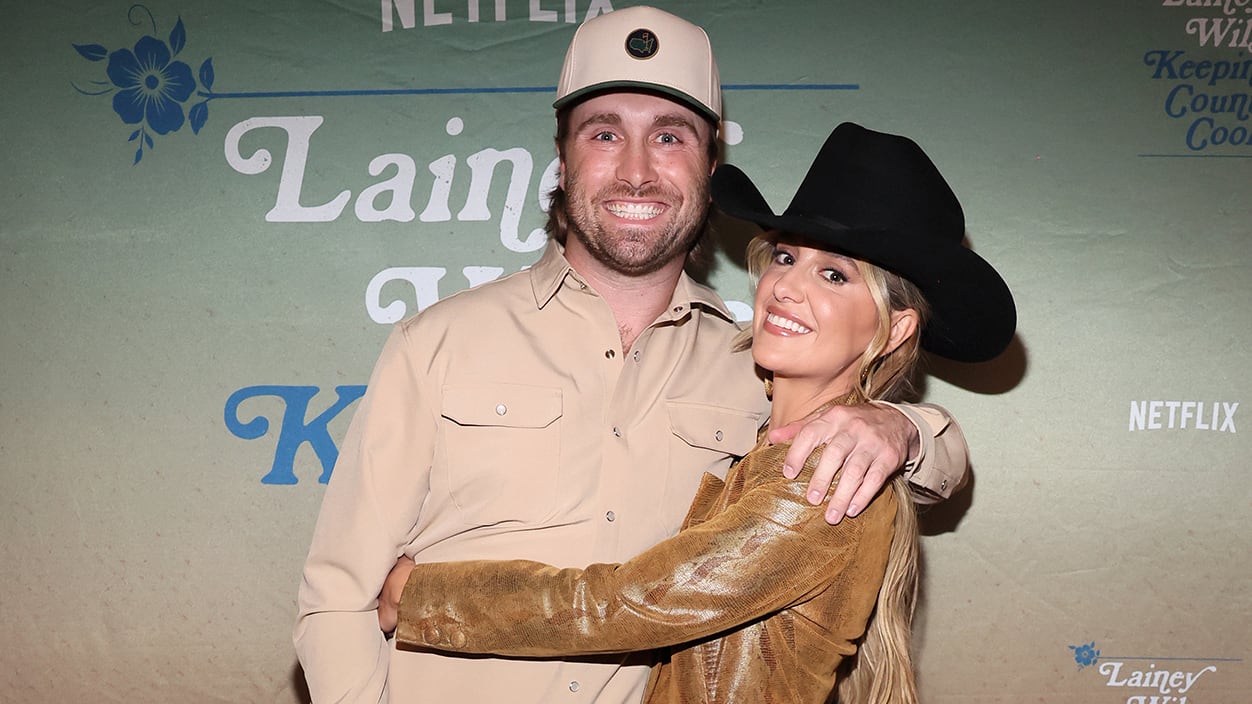 Lainey Wilson and Devlin “Duck” Hodges Got Married